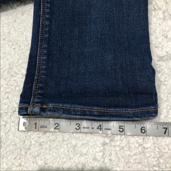 New Gap 1969 Real Straight Distressed Blue Jeans - Picture 13 of 13